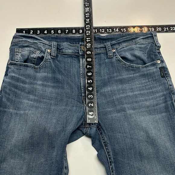 Silver 38/30 Men’s Jeans Blue Straight-Leg Denim - Picture 8 of 12